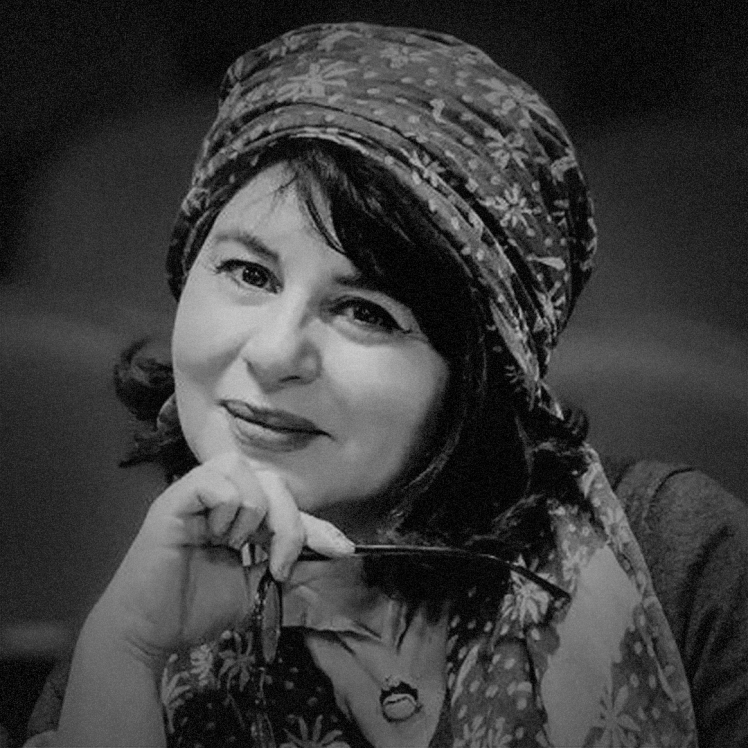 نغمه ثمینی